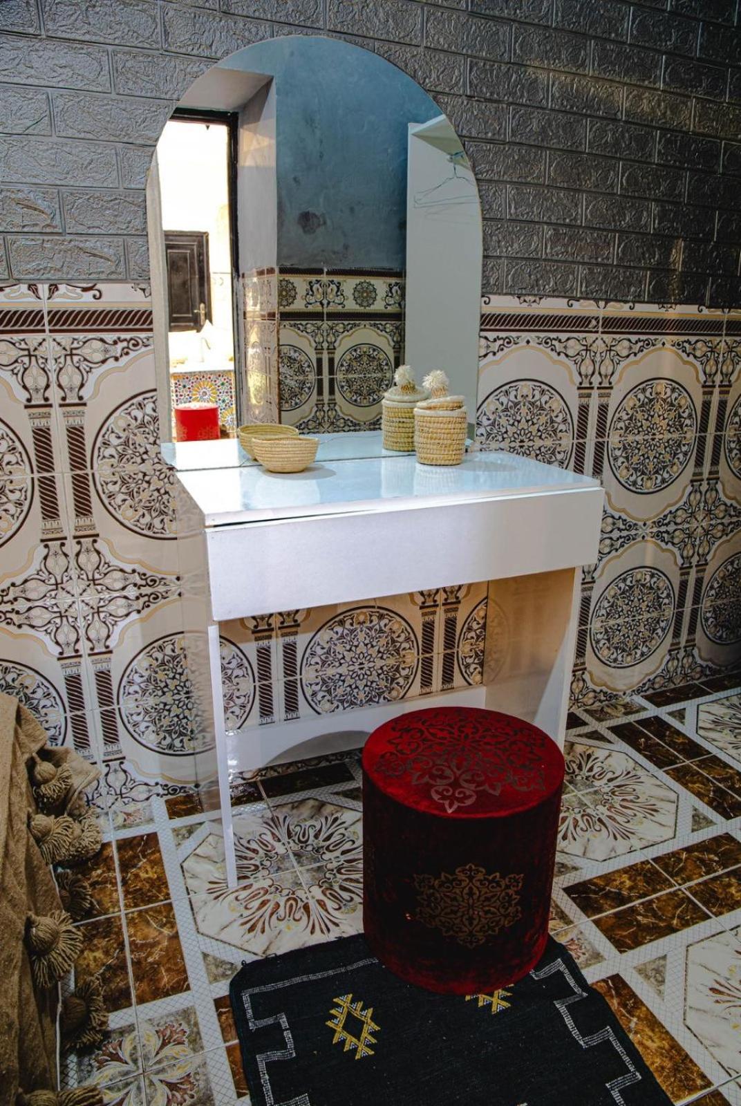 Riad Msholidays Jacuzzi Privatise Marrakech مراكش المظهر الخارجي الصورة