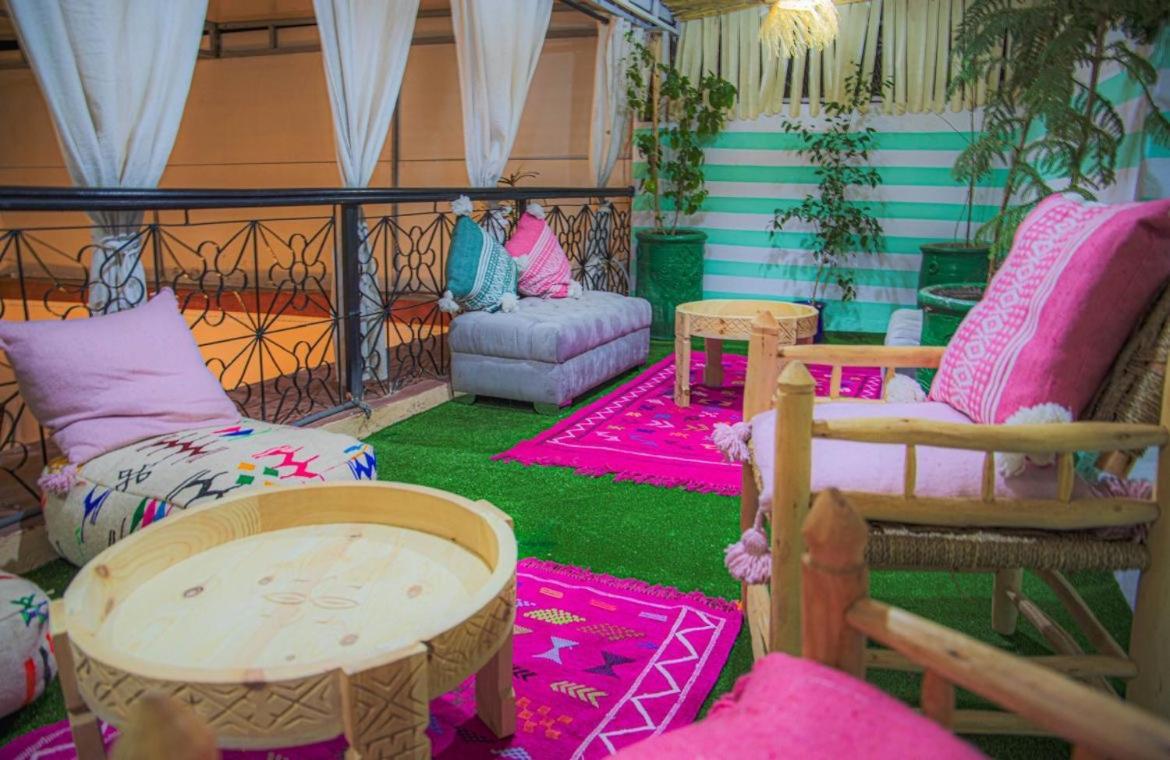 Riad Msholidays Jacuzzi Privatise Marrakech مراكش المظهر الخارجي الصورة