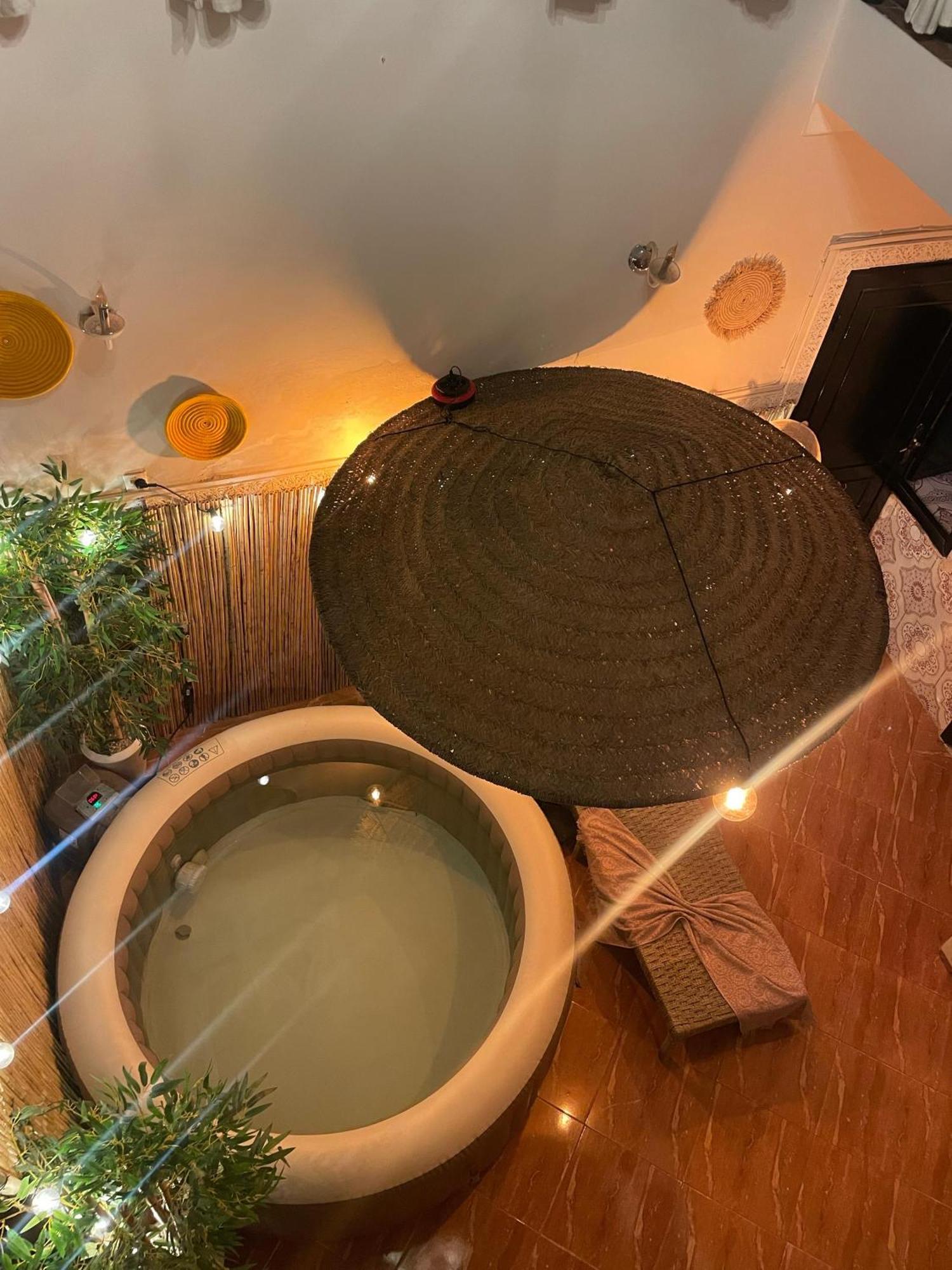 Riad Msholidays Jacuzzi Privatise Marrakech مراكش المظهر الخارجي الصورة