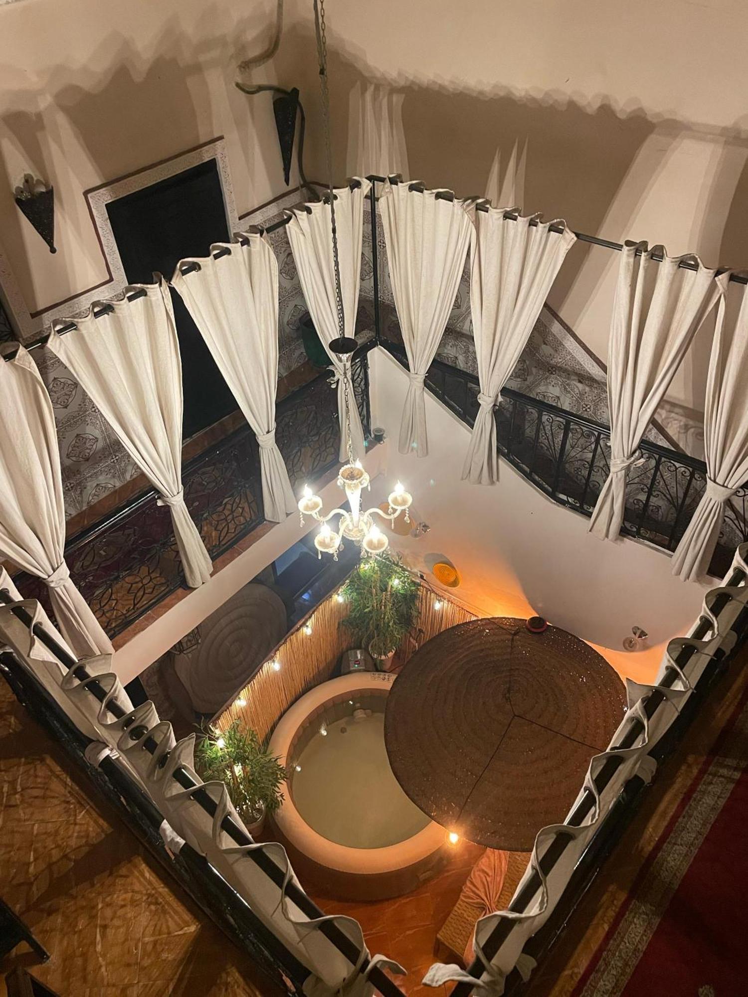 Riad Msholidays Jacuzzi Privatise Marrakech مراكش المظهر الخارجي الصورة